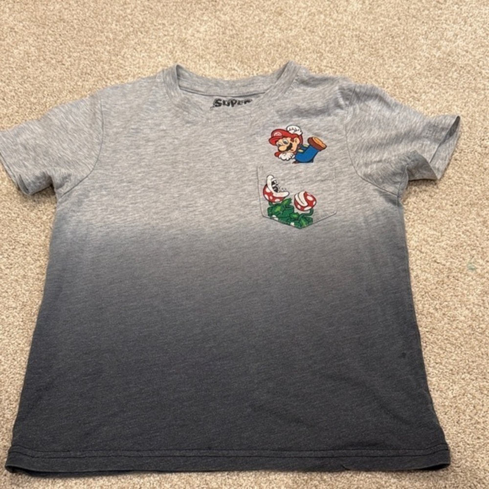 Nintendo Super Mario Boys Gray Ombre Graphic T-Shirt Size XS Short Sleeve